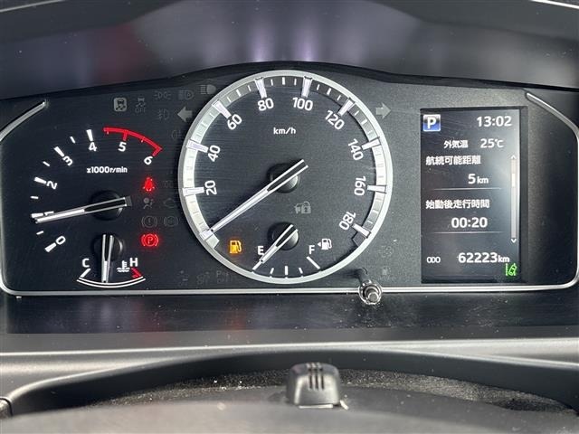 Toyota HIACE VAN 2021 8087921-16