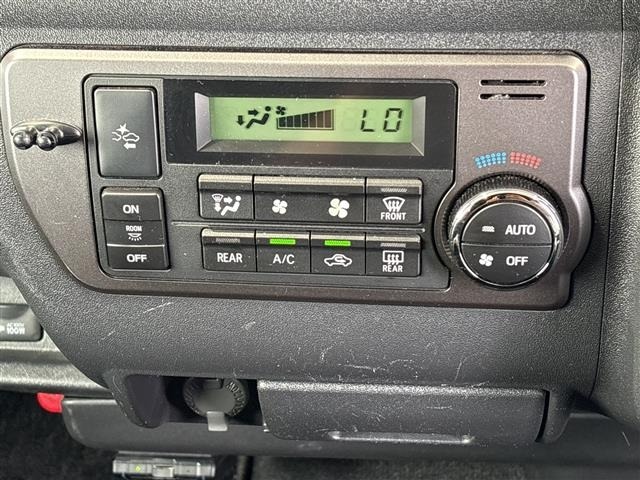 Toyota HIACE VAN 2021 8087921-2