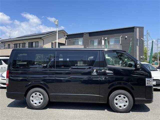 Toyota HIACE VAN 2025 8087922-1