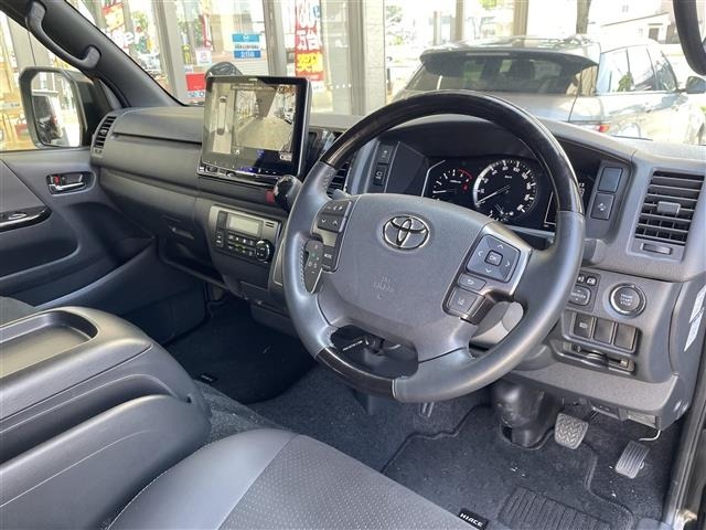 Toyota HIACE VAN 2025 8087922-11