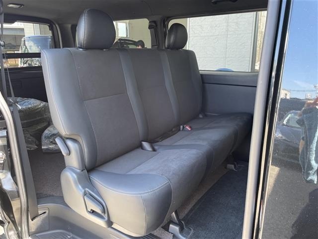 Toyota HIACE VAN 2025 8087922-20
