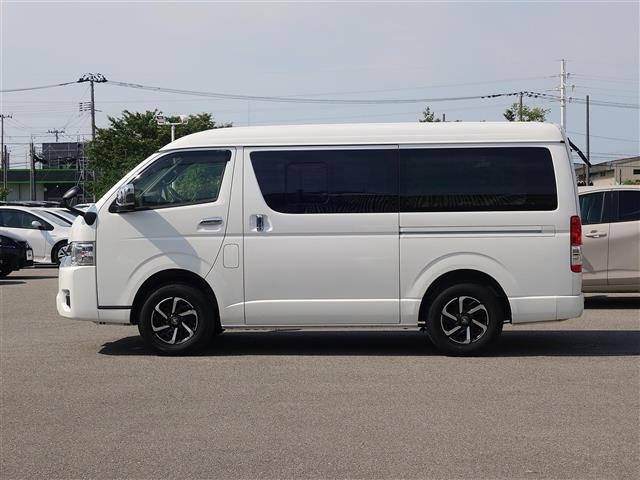 Toyota HIACE VAN 2023 8087923-12