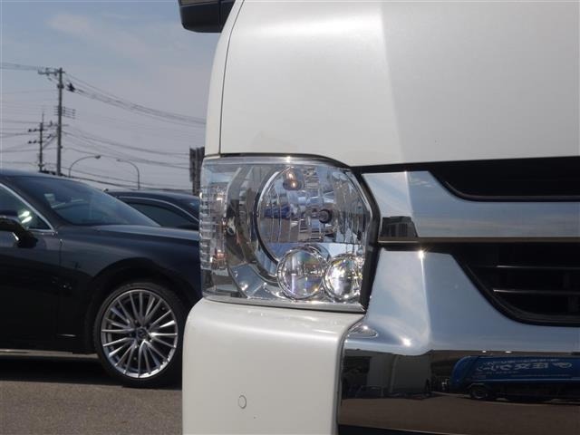 Toyota HIACE VAN 2023 8087923-2