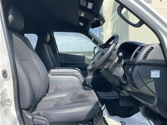 Toyota HIACE VAN 2023 8087923-5