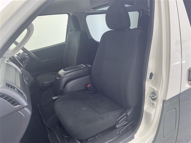 Toyota HIACE VAN 2023 8087924-11