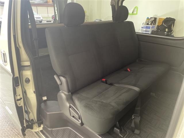 Toyota HIACE VAN 2023 8087924-12