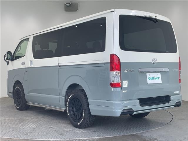 Toyota HIACE VAN 2023 8087924-13