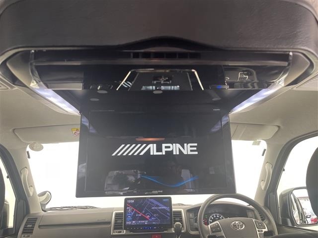 Toyota HIACE VAN 2023 8087924-15