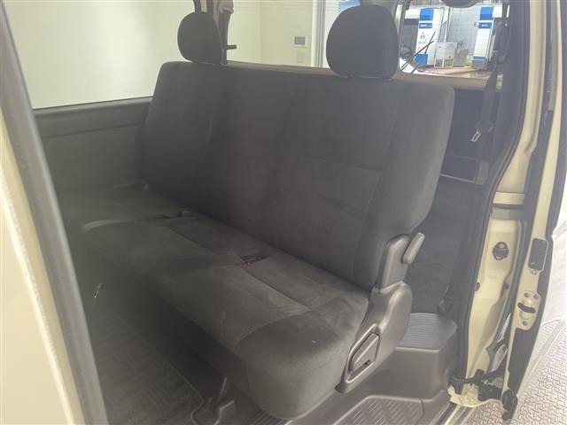 Toyota HIACE VAN 2023 8087924-20