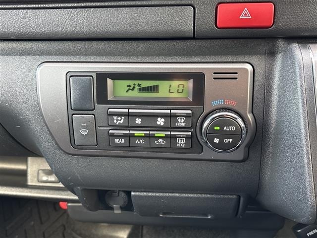 Toyota HIACE VAN 2022 8087925-19
