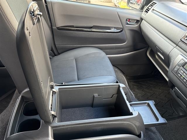 Toyota HIACE VAN 2022 8087925-22