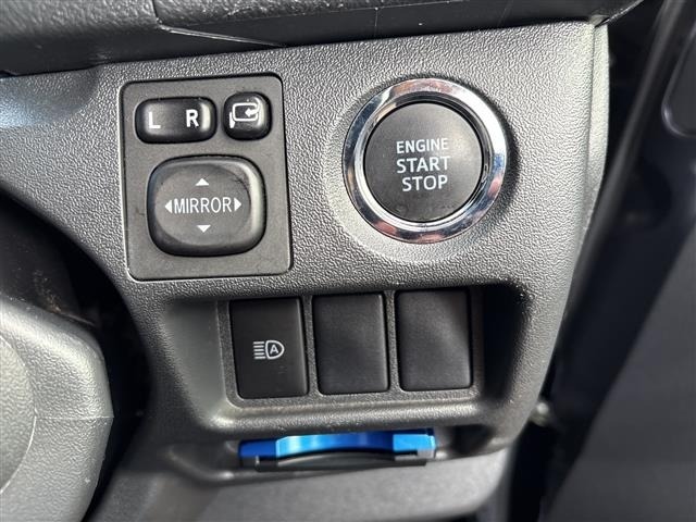 Toyota HIACE VAN 2022 8087925-3