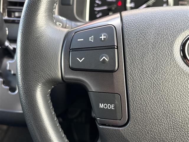 Toyota HIACE VAN 2022 8087925-6