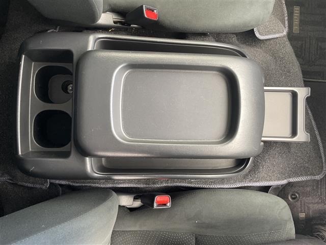 Toyota HIACE VAN 2018 8087928-13