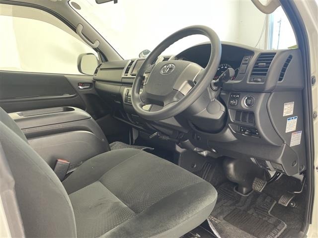 Toyota HIACE VAN 2018 8087928-2