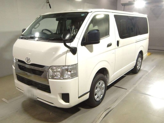 Toyota HIACE VAN 2025 8087932-0