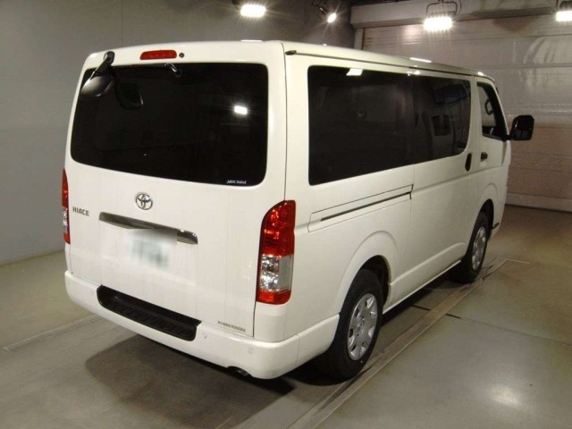 Toyota HIACE VAN 2025 8087932-1