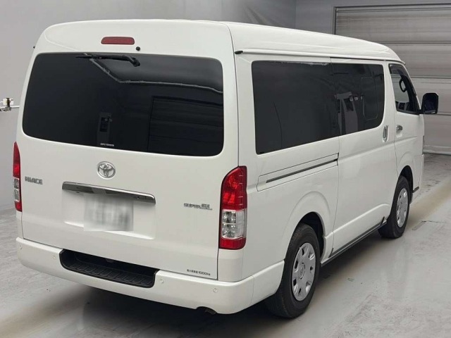 Toyota HIACE VAN 2021 8087940-1