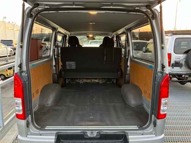 Toyota HIACE VAN 2021 8087944-10