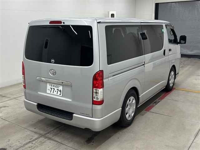 Toyota HIACE VAN 2021 8087944-5