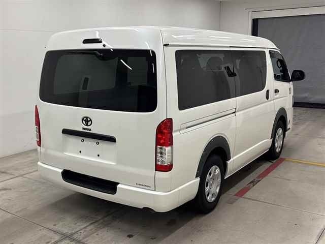 Toyota HIACE VAN 2019 8087945-5