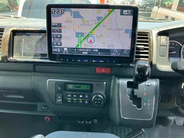 Toyota HIACE VAN 2019 8087945-6
