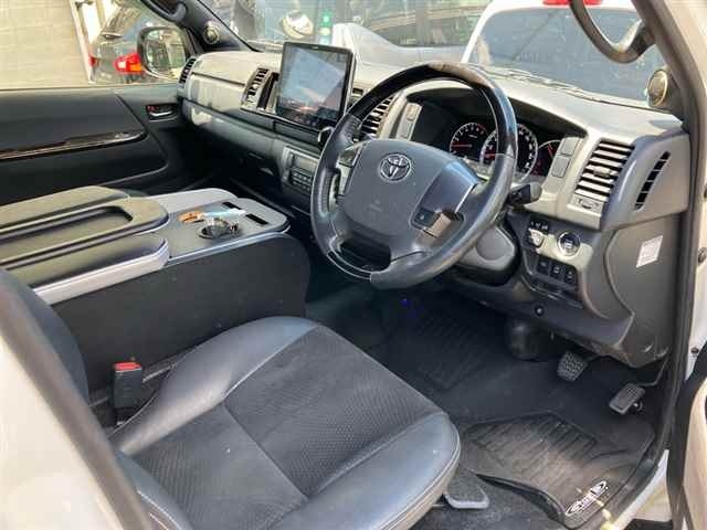 Toyota HIACE VAN 2019 8087945-7