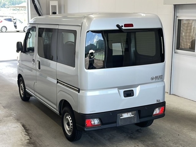 Daihatsu HIJET VAN 2022 8088866-5