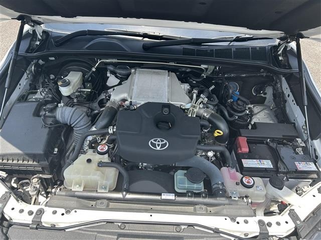 Toyota HILUX 2024 8088891-7