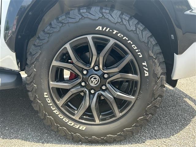 Toyota HILUX 2024 8088891-9