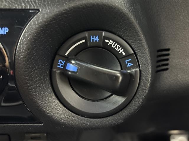 Toyota HILUX 2023 8088892-11