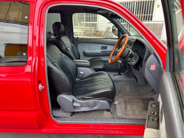 Toyota HILUX 2001 8088893-13