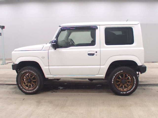 Suzuki JIMNY 2022 8088160-4