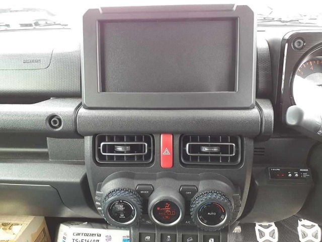 Suzuki JIMNY 2022 8088160-9
