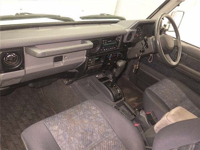 Toyota LAND CRUISER 2000 8088017-4
