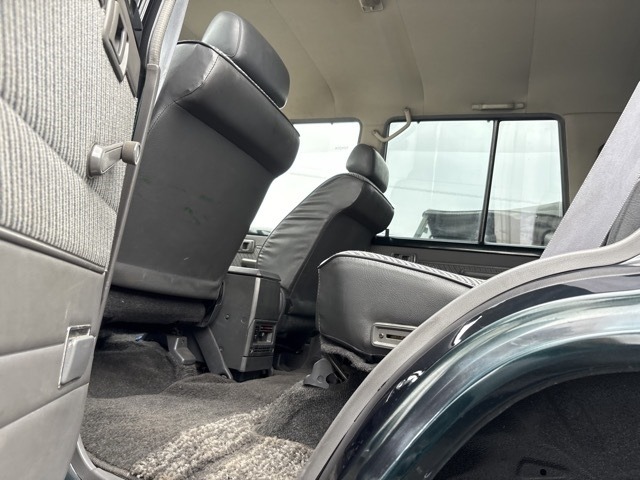 Toyota LAND CRUISER 1993 8088018-10
