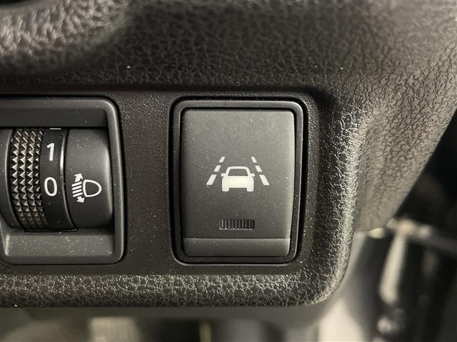 Nissan NOTE 2017 8086362-19