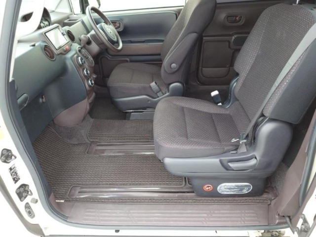 Toyota PORTE 2013 8088699-17