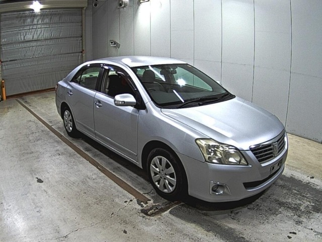 Toyota PREMIO 2011 8088270-0