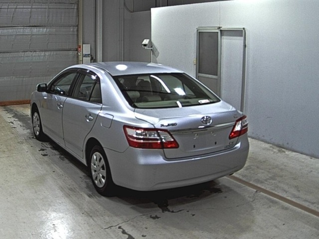 Toyota PREMIO 2011 8088270-1