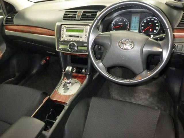 Toyota PREMIO 2008 8088271-3
