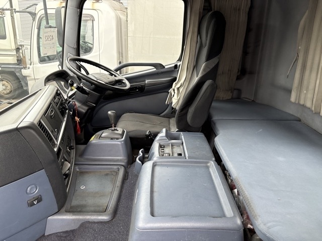 Hino PROFIA 2008 8088875-5