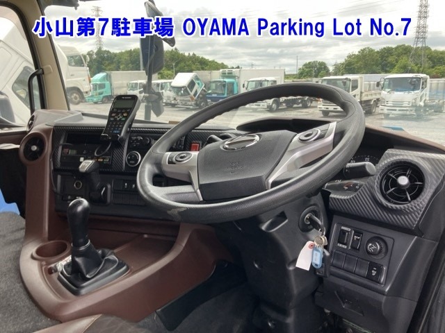 Hino PROFIA 2021 8088878-4