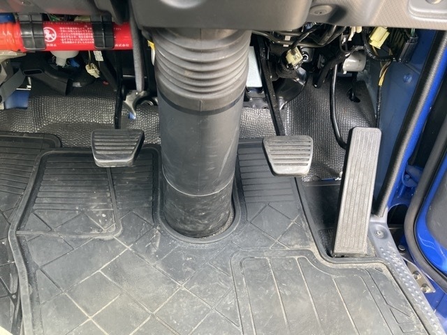 Mazda TITAN 2023 8086997-4