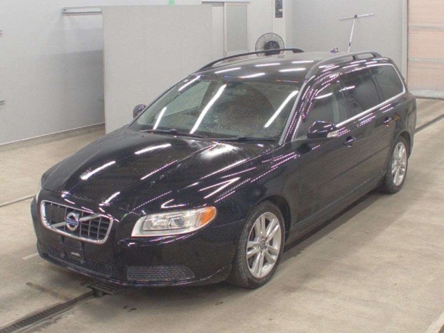 Volvo V70 2011 8086541-0