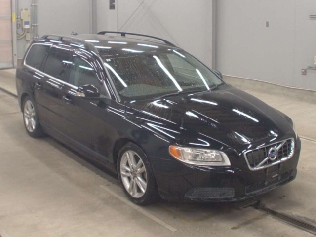 Volvo V70 2011 8086541-5