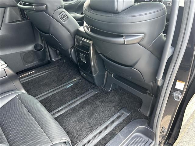 Toyota VELLFIRE 2018 8086386-11
