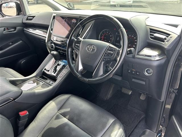 Toyota VELLFIRE 2018 8086386-9