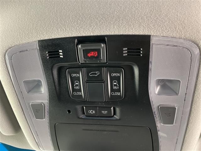 Toyota VELLFIRE 2018 8086399-2