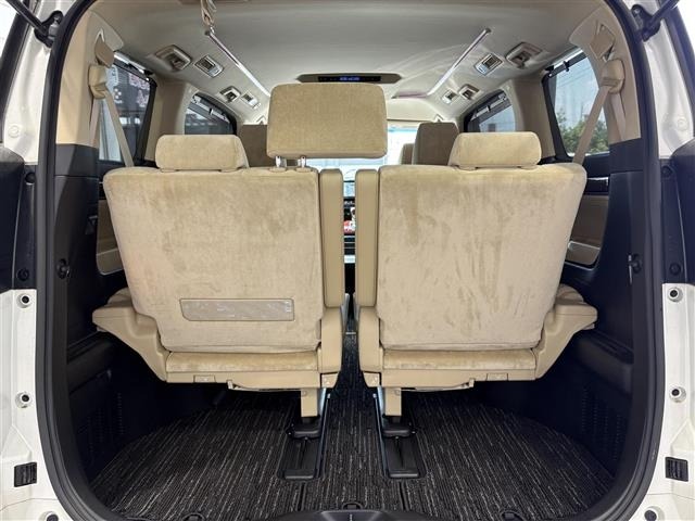 Toyota VELLFIRE 2015 8086400-1